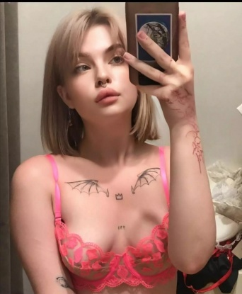 Анастасия, 19 лет, 2 размер груди